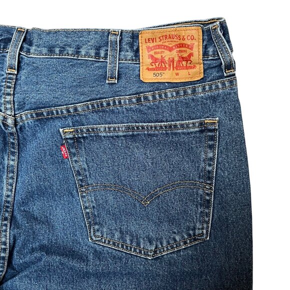 Levis 505 Regular Fit Mens Jeans 46x29 Denim‎ Med Blue Classic Straight Leg - Picture 4 of 5
